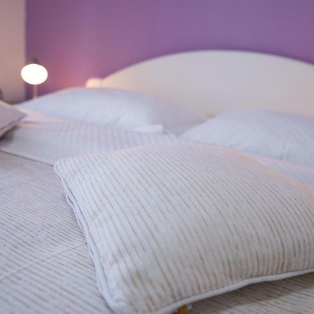 B&B Villa Ana Кърк Екстериор снимка