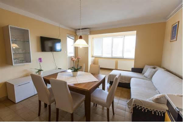 B&B Villa Ana Кърк Екстериор снимка