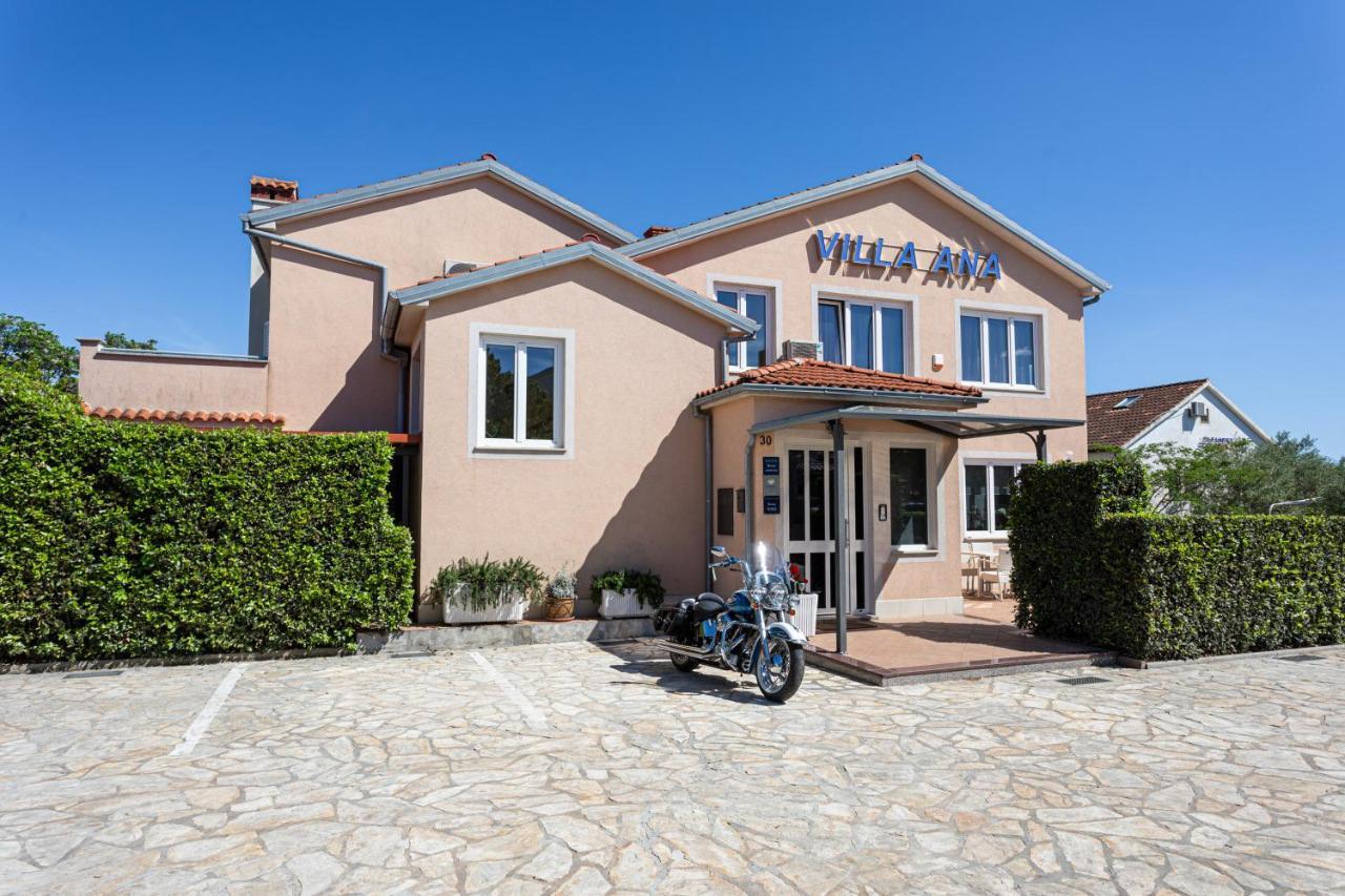 B&B Villa Ana Кърк Екстериор снимка